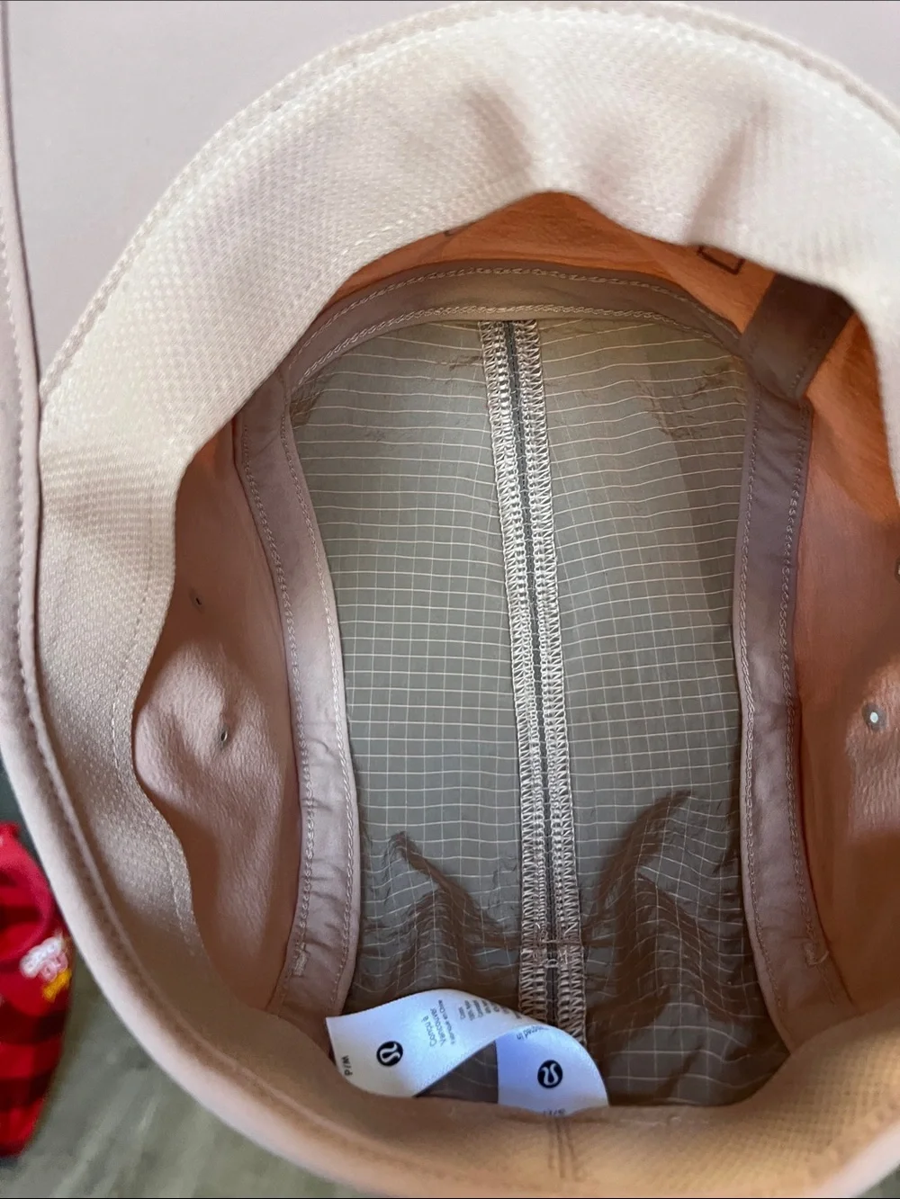 Lululemon Drawcord Hiking cap Women’s